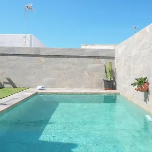 Casa Clavel Con Piscina Privada Сasa de vacaciones